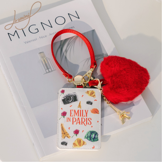 Emily in Paris愛心吊牌-白