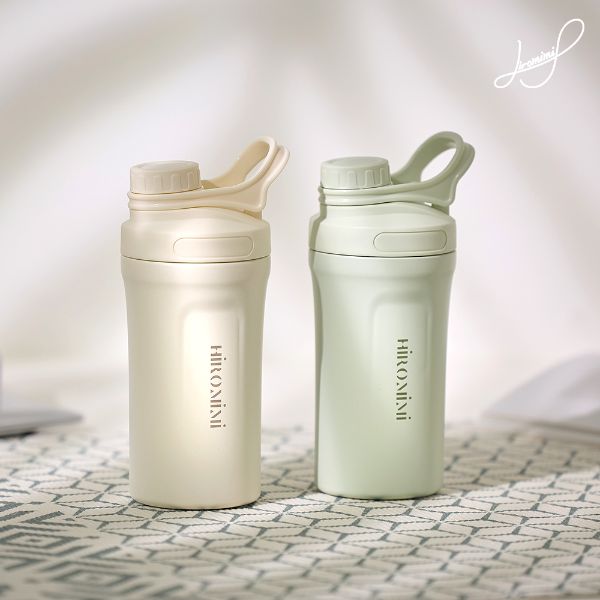 316不鏽鋼運動保溫杯600ml (杯蓋手提一體設計)