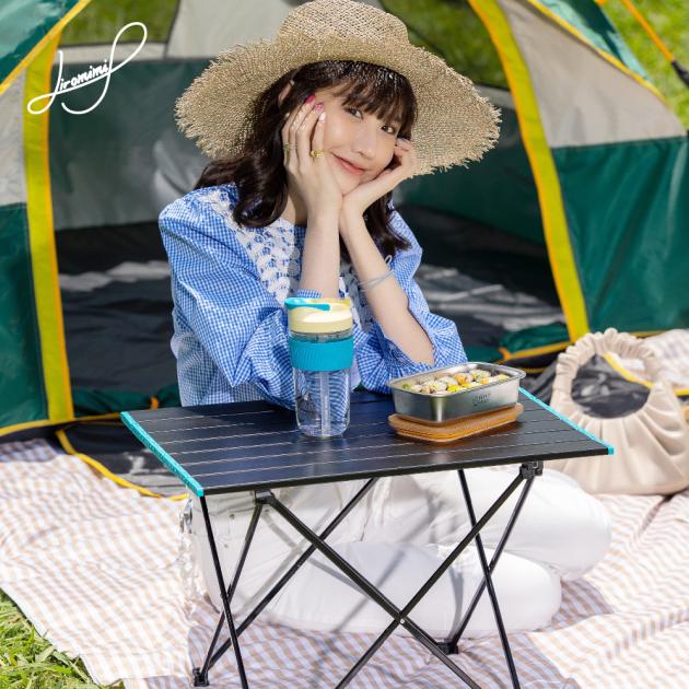 摺疊噴砂蛋捲桌